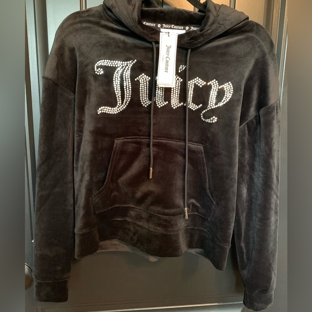 NWT Juicy Couture black velour pull over hoodie